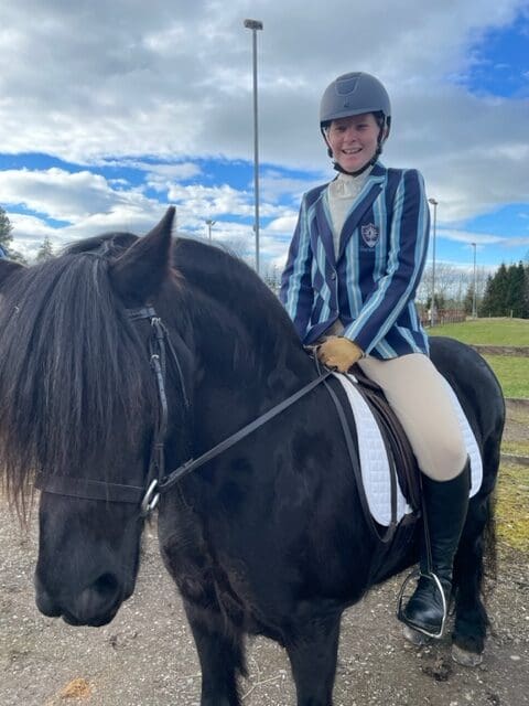 Windermere School Equestrian Team