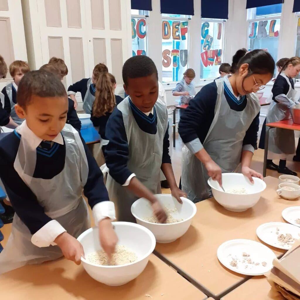 Windermere School Pizza Making