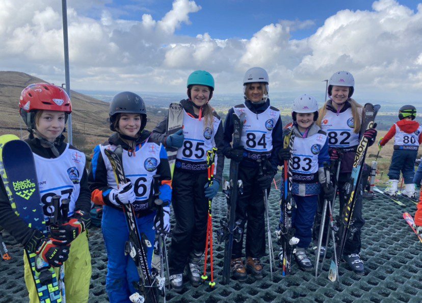 Windermere School competes in Ski Championships