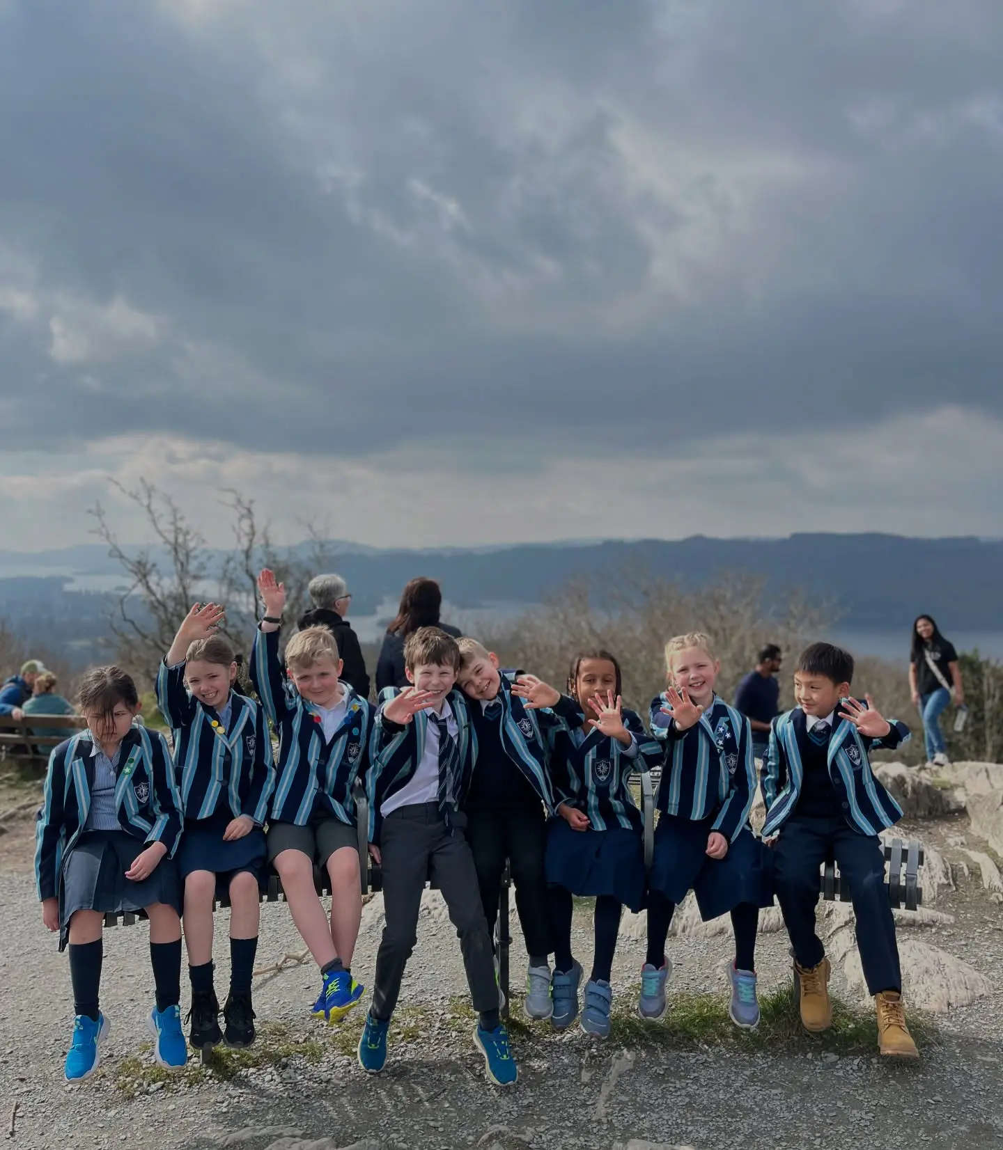 Windermere Schools Year 3 explore Orrest Head
